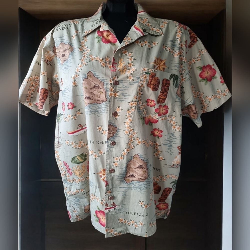 Tommy Hilfiger Men's Light Green Hawaiian Aloha Short Sleeve Shirt